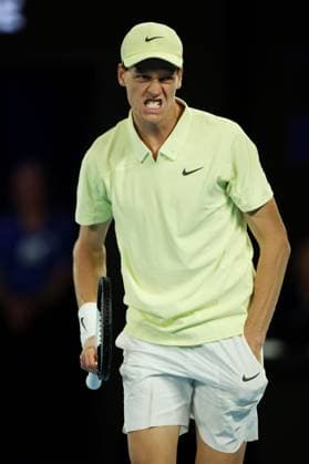 Jannik Sinner reacts during the Semi-final match against Shelton in the Rod Laver Arena Australian Open, Day Thirteen, Tennis, Melbourne Park, Melbourne, Australia - 24 Jan 2025  Copyright: xEllaxLing Shutterstockx 15108785de