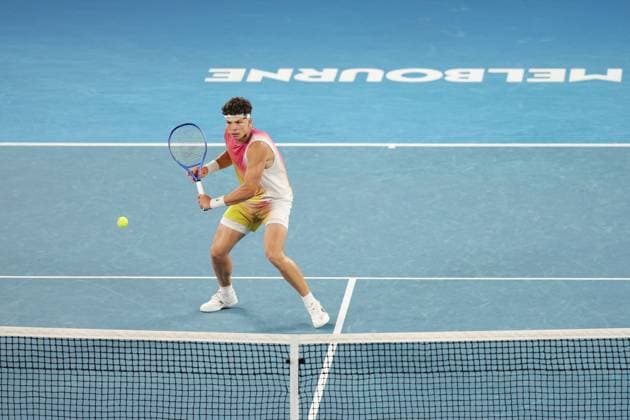 Ben Shelton during the Semi-final match against Sinner in the Rod Laver Arena Australian Open, Day Thirteen, Tennis, Melbourne Park, Melbourne, Australia - 24 Jan 2025  Copyright: xRachelxBach Shutterstockx 15108800dh