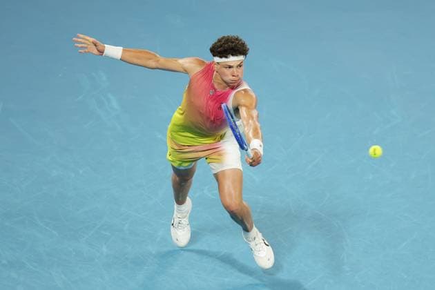 Ben Shelton during the Semi-final match against Sinner in the Rod Laver Arena Australian Open, Day Thirteen, Tennis, Melbourne Park, Melbourne, Australia - 24 Jan 2025  Copyright: xRachelxBach Shutterstockx 15108800dt