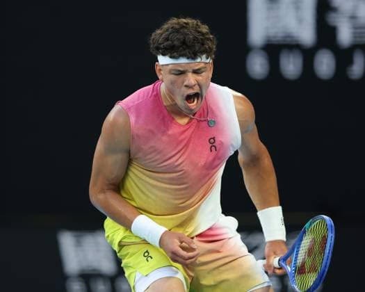3Ben Shelton jubelt nach einem gewonnen Punkt, Emotion, Freude Australian Open 2025, Melbourne Park, Melbourne, Victoria, Australia. Copyright: xJuergenxHasenkopfx