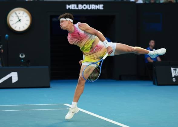 Ben Shelton, Australian Open 2025, Melbourne Park, Melbourne, Victoria, Australia. Copyright: xJuergenxHasenkopfx