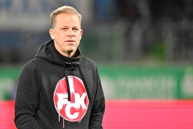 24.01.2025 - Fussball - Saison 2024 2025 - 2. Fussball - Bundesliga - 19. Spieltag: SpVgg Greuther Fürth ( Kleeblatt ) - 1. FC Kaiserslautern Lautern FCK ( Rote Teufel ) - Sportfoto Zink MeZi - xmexzix - DFL regulations prohibit any use of photographs as image sequences and or quasi-video - only for editorial use - Markus Anfang (Trainer 1. FC Kaiserslautern FCK )