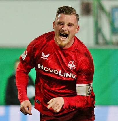 24.01.2025, xmohx, Fussball 2.Bundesliga, Spvgg Greuther Fuerth - 1.FC Kaiserslautern emspor, v.l. Marlon Ritter (Kaiserslautern) bejubelt das 1-1 (DFL DFB REGULATIONS PROHIBIT ANY USE OF PHOTOGRAPHS as IMAGE SEQUENCES and or QUASI-VIDEO) Fuerth