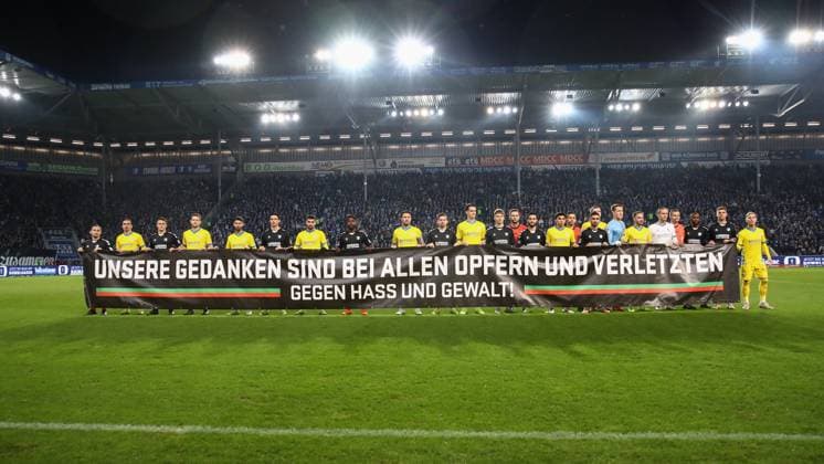 24.01.2025, xgox, Fussball 2. Bundesliga, 1. FC Magdeburg - Eintracht Braunschweig emspor, v.l. Spruchband Banner, Gedenken an den Anschlag auf den Weihnachtsmarkt in Magdeburg am 20.12.2024 (DFL DFB REGULATIONS PROHIBIT ANY USE OF PHOTOGRAPHS as IMAGE SEQUENCES and or QUASI-VIDEO) Magdeburg