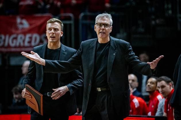 Sport Themen der Woche KW04 Sport Bilder des Tages Basketball Berlin 24.01.2025 Saison 2024 2025 Euroleague Alba Berlin - FC Bayern Basketball Gordon Herbert (München, Trainer) *** Basketball Berlin 24 01 2025 Season 2024 2025 Euroleague Alba Berlin FC Bayern Basketball Gordon Herbert Munich, Coach