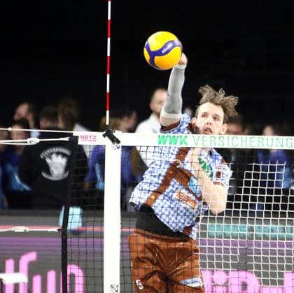 Filip JOHN (Herrsching), He-Volleyballl, Bundesliga, 2024 25, 24.01.25, WWK Volleys Herrsching vs VC Bitterfeld-Wolfen, BMW Park, Muenchen, Copyright: WolfgangxFehrmann