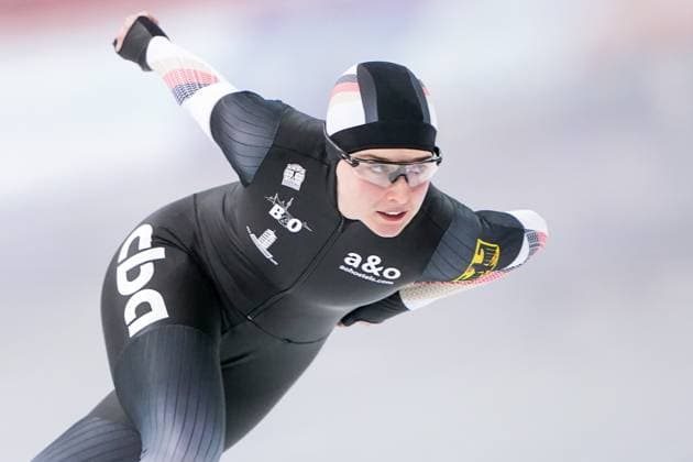 Sport Themen der Woche KW04 Sport Bilder des Tages 2025-01-24 - ISU World Cup Speed skating, Eisschnelllauf 3 CALGARY, CANADA - JANUARY 24: Marlen Ehseluns of Germany competing during the ISU World Cup Speed Skating 3 at the Olympic Oval on January 24, 2025 in Calgary, Canada Calgary Olympic Oval Canada Content not available for redistribution in The Netherlands directly or indirectly through any third parties. Copyright: xAndrexWeeningx