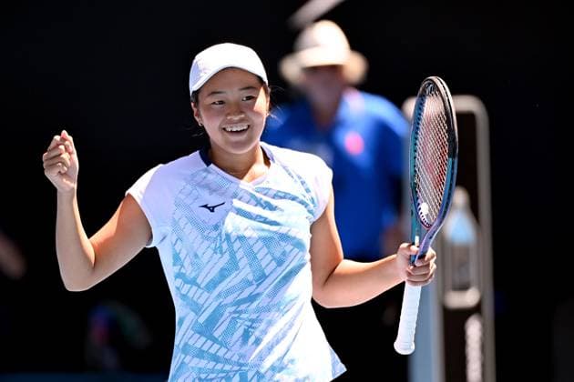 TENNIS AUSTRALIAN OPEN, Wakana Sonobe of Japan celebrates match point during her Junior Girls Singles final win over Kristina Penickova of the USA during the 2025 Australian Open at Melbourne Park in Melbourne, Saturday, January 25, 2025. ( NO ARCHIVING, EDITORIAL USE ONLY, NO USE IN BOOKS WITHOUT CONSENT MELBOURNE VICTORIA AUSTRALIA  Copyright: xJAMESxROSSx 20250125133239279808