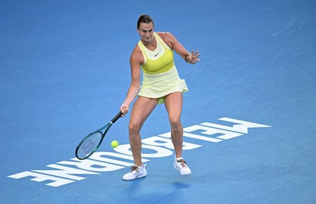 TENNIS AUSTRALIAN OPEN, Aryna Sabalenka of Belarus returns during the Women?s final against Madison Keys of the USA during the 2025 Australian Open at Melbourne Park in Melbourne, Saturday, January 25, 2025. ( NO ARCHIVING, EDITORIAL USE ONLY, NO USE IN BOOKS WITHOUT CONSENT MELBOURNE VICTORIA AUSTRALIA  Copyright: xJAMESxROSSx 20250125196976495216