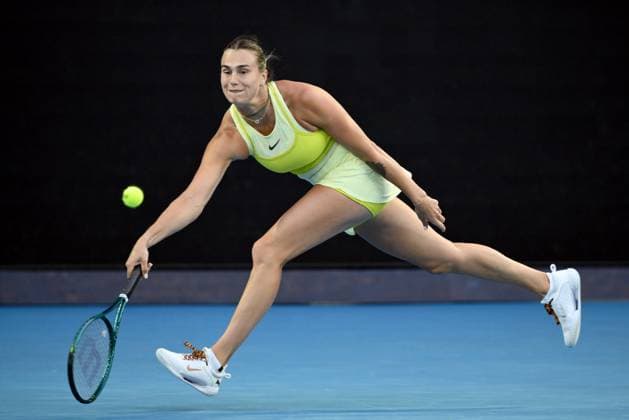 TENNIS AUSTRALIAN OPEN, Aryna Sabalenka of Belarus returns during her Women?s final against Madison Keys of the USA during the 2025 Australian Open at Melbourne Park in Melbourne, Saturday, January 25, 2025. ( NO ARCHIVING, EDITORIAL USE ONLY, NO USE IN BOOKS WITHOUT CONSENT MELBOURNE VICTORIA AUSTRALIA  Copyright: xJOELxCARRETTx 20250125192333043549