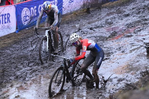 UCI Cyclocross World Cup Maasmechelen 2025 MAASMECHELEN, BELGIUM - JANUARY 25 : Pieterse Puck (NED) of Fenix - Deceuninck in action during the 11th leg of the UCI Cyclocross World Cup Series 2024-2025 women elite race on January 25, 2025 in Maasmechelen, Belgium, 25 01 2025 Maasmechelen Belgium  Copyright: xVincentxKalutx