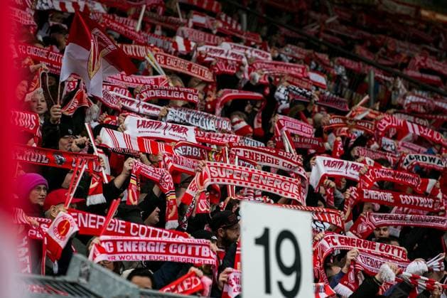 Cottbus, Deutschland 25. Januar 2025: 3. Liga - 2024 2025 - FC Energie Cottbus vs. SG Dynamo Dresden Im Bild: Fanblock Energie Cottbus DFB regulations prohibit any use of photographs as image sequences and or quasi-video. LEAG Energie Stadion Brandenburg Copyright: xFotostandx xWeilandx