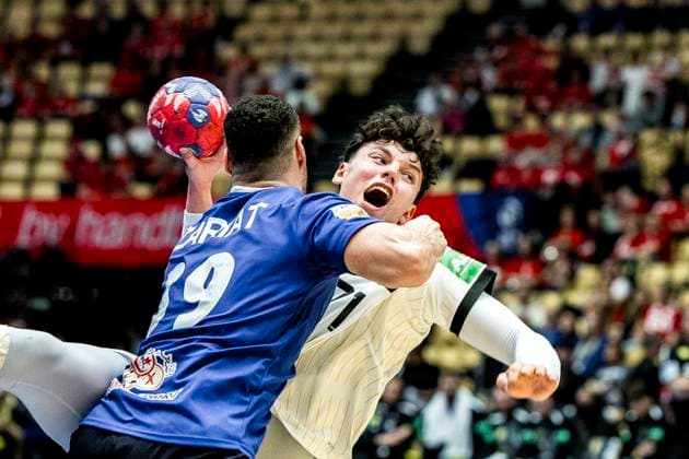 Germany v Tunisia, 2025 IHF Men™s Handball World Cup, Herning, Denmark Herning, Denmark. 25th, January 2025. Marko Grgic (71) of Germany and Rayen Zariat (39) of Tunisia seen during the 2025 IHF Men™s Handball World Cup match between Germany and Tunisia at Jyske Bank Boxen in Herning. Denmark, Herning  Copyright: xGonzalesxPhoto LassexLagonix