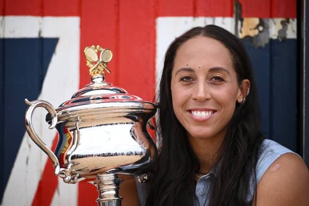 AUSTRALIAN OPEN WOMENS FINAL WINNER, Madison Key of the USA poses for a photograph the with the Daphne Akhurst Memorial Cup at the Brighton Bathing Boxes in Melbourne, Sunday, January 26, 2025. Madison Keys has claimed her maiden Grand Slam singles title, winning the Australian Open 2025 women?s crown at Melbourne Park. ( NO ARCHIVING, EDITORIAL USE ONLY, NO USE IN BOOKS WITHOUT CONSENT MELBOURNE VICTORIA AUSTRALIA  Copyright: xJOELxCARRETTx 20250126172465706192