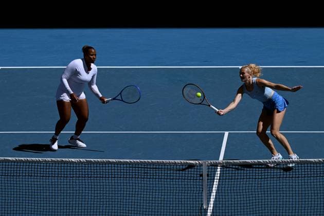 TENNIS AUSTRALIAN OPEN, Katerina Siniakova (right) of the Czech Republic and Taylor Townsend (left) of the USA during Women?s Doubles final against Jelena Ostapenko of Latvia and Su-Wei Hsieh of Chinese Taipei during the 2025 Australian Open at Melbourne Park in Melbourne, Sunday, January 26, 2025. ( NO ARCHIVING, EDITORIAL USE ONLY, NO USE IN BOOKS WITHOUT CONSENT MELBOURNE VICTORIA AUSTRALIA  Copyright: xJAMESxROSSx 20250126151165293297