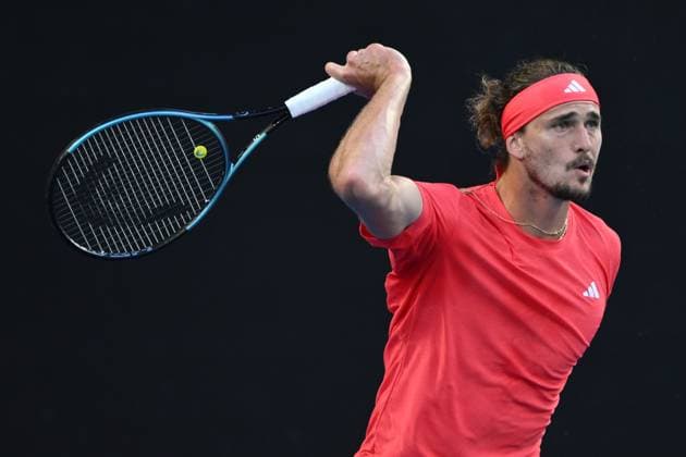 TENNIS AUSTRALIAN OPEN, Alexander Zverev of Germany in action during the Men?s singles final against Jannik Sinner of Italy at the 2025 Australian Open at Melbourne Park in Melbourne, Sunday, January 26, 2025. ( NO ARCHIVING, EDITORIAL USE ONLY, NO USE IN BOOKS WITHOUT CONSENT MELBOURNE VICTORIA AUSTRALIA  Copyright: xJOELxCARRETTx 20250126129038320188