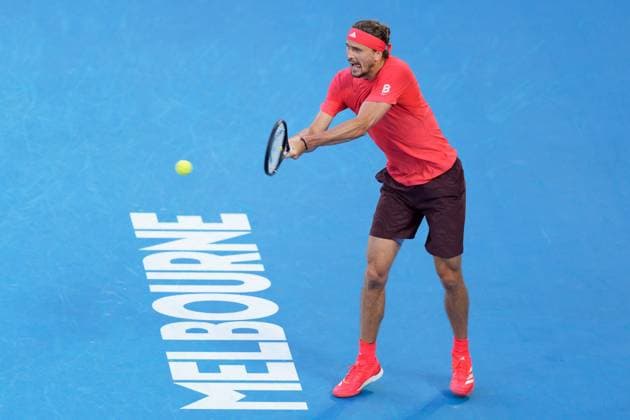 January 26, 2025: 2nd seed ALEXANDER ZVEREV of Germany in action against 1st seed JANNIK SINNER of Italy on Rod Laver Arena in the Men s Singles Final match on day 15 of the 2025 Australian Open in Melbourne, Australia. Cal Media Melbourne Australia - ZUMAc04_ 20250126_faf_c04_001 Copyright: xSydneyxLowx
