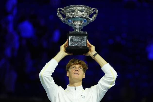 January 26, 2025: 1st seed JANNIK SINNER of Italy celebrates after defeating 2nd seed ALEXANDER ZVEREV of Germany on Rod Laver Arena in the Men s Singles Final match on day 15 of the 2025 Australian Open in Melbourne, Australia. Cal Media Melbourne Australia - ZUMAc04_ 20250126_faf_c04_028 Copyright: xSydneyxLowx