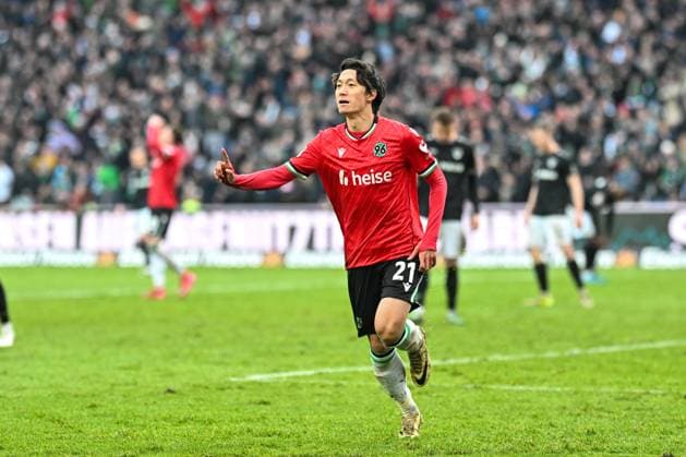 2. Bundesliga - Hannover 06 - SC Preußen Münster am 26.01.2025 in der HDI Arena in Hannover Jubel, Torjubel, Torschuetze, Torschütze Sei Muroya (Hannover 96) jubelt nach seinem Tor.
