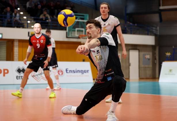 BAU 26.01.2025 Ludwigsburg Volleyball Barock Volleys MTV Ludwigsburg vs. TV Bühl, Tim Köpfli (LB, vorn)