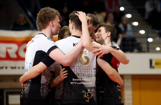 BAU 26.01.2025 Ludwigsburg Volleyball Barock Volleys MTV Ludwigsburg vs. TV Bühl, Ludwigsburger Jubel, rechts Laurin Schiegl (LB)
