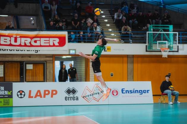 Alexander Duncan-Thibault (TV Buehl, 09) beim Angriff, Barock Volleys MTV Ludwigsburg vs. TV Buehl, Volleyball, 2. Volleyball Bundesliga, 2. BLM Sued, Herren, 15. Spieltag, Saison 2024 2025, 26.01.2025, Barock Volleys MTV Ludwigsburg vs. TV Buehl, Volleyball, 2. Volleyball Bundesliga, 2. BLM Sued, Herren, 15. Spieltag, Saison 2024 2025, 26.01.2025 Ludwigsburg Copyright: xEibner-Pressefoto LarsxNeumannx EP_LNN