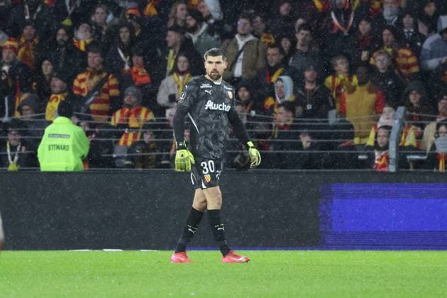 FOOTBALL : RC Lens vs Angers SCO - Ligue 1 - 26 01 2025 Mathew RYAN (RC Lens) lors du match RC Lens - Angers SCO, Ligue 1, stade Bollaert-Delelis, le 26 janvier 2025  Copyright: xLaurentxSANSONx