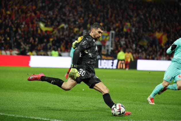 FOOTBALL : RC Lens vs Angers SCO - Ligue 1 - 26 01 2025 Mathew RYAN (RC Lens) lors du match RC Lens - Angers SCO, Ligue 1, stade Bollaert-Delelis, le 26 janvier 2025  Copyright: xLaurentxSANSONx