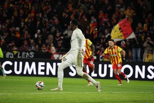 FOOTBALL : RC Lens vs Angers SCO - Ligue 1 - 26 01 2025 Yahia FOFANA (Angers SCO) lors du match RC Lens - Angers SCO, Ligue 1, stade Bollaert-Delelis, le 26 janvier 2025  Copyright: xLaurentxSANSONx