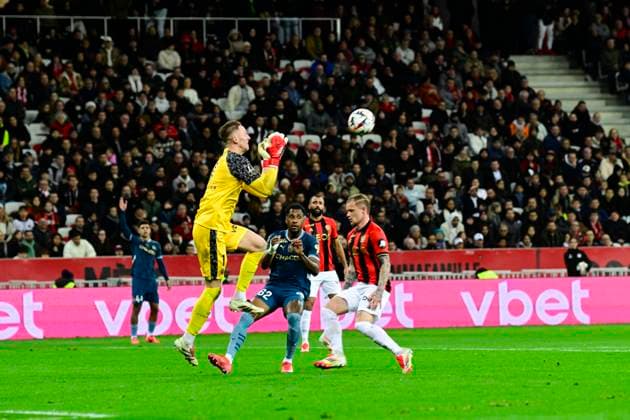 FOOTBALL : OGC Nice VS Olympique de Marseille - Ligue 1 McDonald s - 26 01 2025 L OGC Nice recoit l Olympique de Marseille Ã l Allianz Riviera dans le cadre de la 19e journÃ e de Ligue 1 McDonald s. Marcin Bulka (OGCN) NiceFrance  Copyright: xWilliamxCannarellax