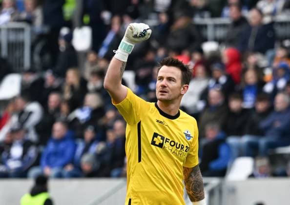 26.01.2025, xsltx, Fussball 2.Bundesliga, SV Darmstadt 98 - SC Paderborn 07 emspor, v.l. Manuel Riemann (SC Paderborn 07) (DFL DFB REGULATIONS PROHIBIT ANY USE OF PHOTOGRAPHS as IMAGE SEQUENCES and or QUASI-VIDEO)