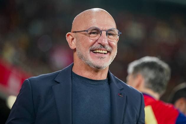Fussball: UEFA Nations League, Spanien: Luis de la Fuente (Spanien, Trainer), Vertragsverlängerung 2028, Portrait, Einzelfoto, Archiv, RECORD DATE NOT STATED, spanische Nationalmannschaft, La Roja, RFEF, Taktik, Titelgewinn, EM 2024, Nations League Sieger, Spanien Trainerstab, Karriere, Bilbao, Athletic Club, Defensivstrategie, Ballbesitzfußball Copyright: xJOERANxSTEINSIEKx