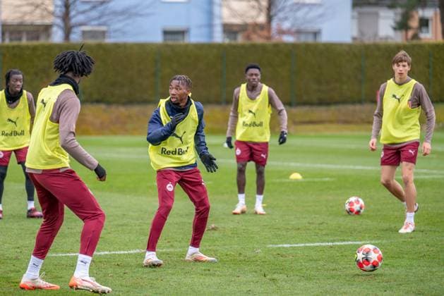 SOCCER - UEFA CL, RBS vs Atletico SALZBURG,AUSTRIA,28.JAN.25 - SOCCER - UEFA Champions League, Red Bull Salzburg vs Atletico Madrid, preview, training RBS. Image shows Dorgeles Nene (RBS).  GEPAxpictures xWolfgangxKofler
