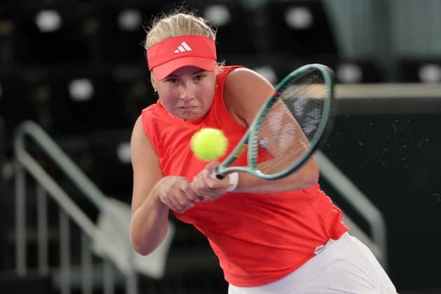 TENNIS - WTA, Tennis Damen Upper Austria Ladies Linz LINZ,AUSTRIA,28.JAN.25 - TENNIS - WTA Tour, Upper Austria Ladies Linz. Image shows Clara Tauson (DEN).  GEPAxpictures xWalterxLuger