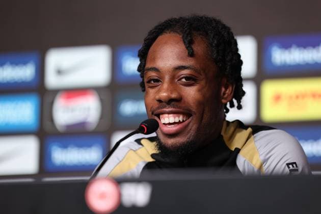 Sport Themen der Woche KW05 Sport Bilder des Tages Frankffurt am Main am 28.01.2025 xJAx Pressekonferenz zur Vorstellung von Elye Wahi, PK-Raum im ProfiCamp im Deutsche Bank Park v.l., Elye Wahi während der Pressekonferenz, lacht (DFL DFB REGULATIONS PROHIBIT ANY USE OF PHOTOGRAPHS as IMAGE SEQUENCES and or QUASI-VIDEO) *** Frankffurt am Main am 28 01 2025 xJAx Press conference for the presentation of Elye Wahi, PK room at ProfiCamp in Deutsche Bank Park v l , Elye Wahi during the press conference, laughs DFL DFB REGULATIONS PROHIBIT ANY USE OF PHOTOGRAPHS as IMAGE SEQUENCES and or QUASI VIDEO Copyright: JoaquimxFerreira