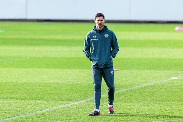 UEFA Champions League: Training Bayer 04 Leverkusen, 28.01.2025 Xabi Alonso (Cheftrainer Bayer 04 Leverkusen) UEFA Champions League: Training Bayer 04 Leverkusen vor dem Spiel gegen Sparta Prag; Ulrich-Haberland-Stadion, Leverkusen am 28.01.2025 Copyright: xBEAUTIFULxSPORTS Wunderlx