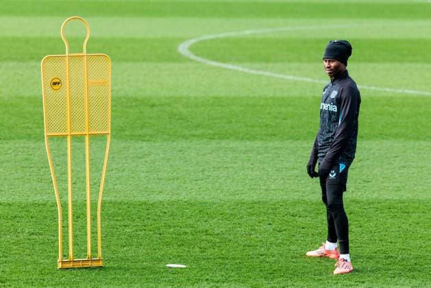 UEFA Champions League: Training Bayer 04 Leverkusen, 28.01.2025 Nathan Tella (Bayer 04 Leverkusen, 19) UEFA Champions League: Training Bayer 04 Leverkusen vor dem Spiel gegen Sparta Prag; Ulrich-Haberland-Stadion, Leverkusen am 28.01.2025 Copyright: xBEAUTIFULxSPORTS Wunderlx