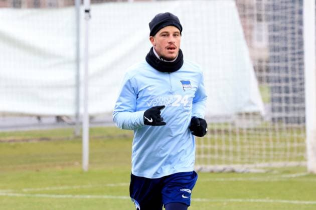 DEU, DFL, 2. FBL Hertha BSC, Training, 28.01.2025, Sportforum, Berlin, DEU, DFL, 2. FBL Hertha BSC, Training, im Bild Diego Demme (Hertha BSC Berlin 6) DFL - regulations prohibit any use of Photographs as image sequences and or quasi-video Foto: Juergen Engler nordphoto GmbH