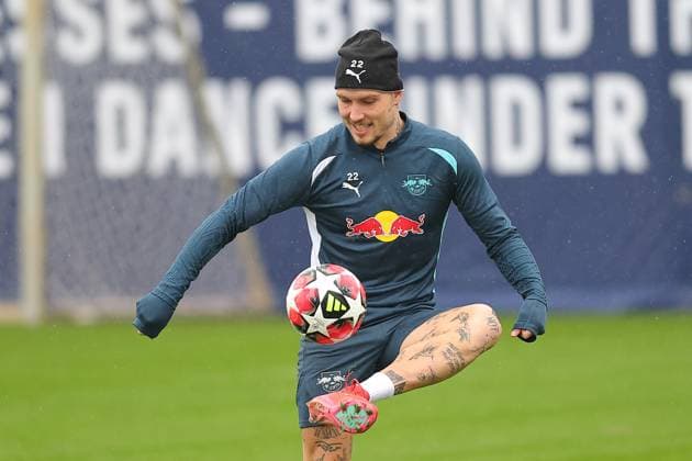 Sport Bilder des Tages RB Leipzig - Training Champions League Leipzig, 28.01.2025, RBL Trainingszentrum, UEFA Champions League, RB LEIPZIG Abschlusstraining vorm morgigen Spiel bei Sturm Graz , Im Bild: David Raum , Nur zur redaktionellen Nutzung. Editorial use only. ,