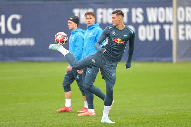 RB Leipzig - Training Champions League Leipzig, 28.01.2025, RBL Trainingszentrum, UEFA Champions League, RB LEIPZIG Abschlusstraining vorm morgigen Spiel bei Sturm Graz , Im Bild: Benjamin Sesko , Nur zur redaktionellen Nutzung. Editorial use only. ,