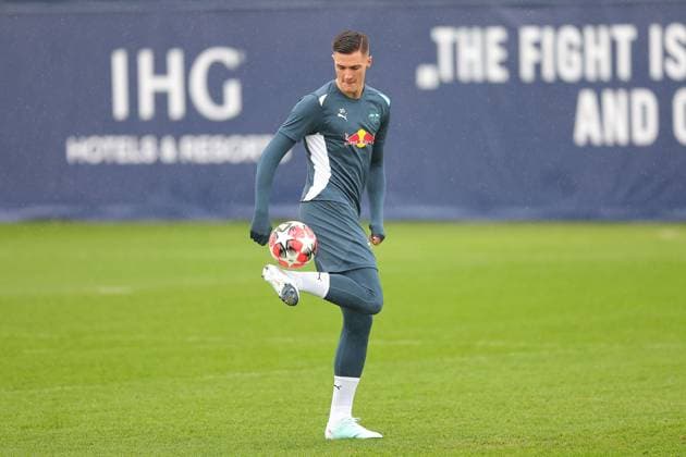 RB Leipzig - Training Champions League Leipzig, 28.01.2025, RBL Trainingszentrum, UEFA Champions League, RB LEIPZIG Abschlusstraining vorm morgigen Spiel bei Sturm Graz , Im Bild: Benjamin Sesko , Nur zur redaktionellen Nutzung. Editorial use only. ,
