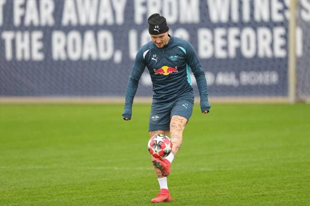 RB Leipzig - Training Champions League Leipzig, 28.01.2025, RBL Trainingszentrum, UEFA Champions League, RB LEIPZIG Abschlusstraining vorm morgigen Spiel bei Sturm Graz , Im Bild: David Raum , Nur zur redaktionellen Nutzung. Editorial use only. ,