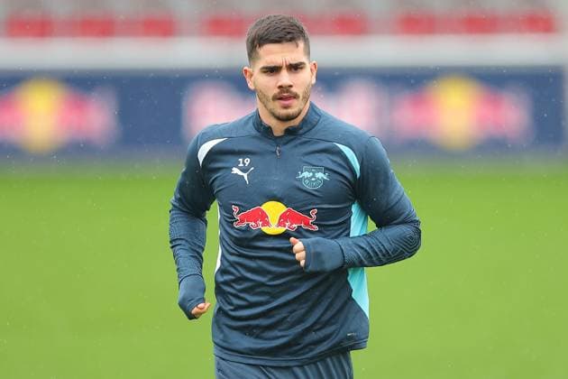 RB Leipzig - Training Champions League Leipzig, 28.01.2025, RBL Trainingszentrum, UEFA Champions League, RB LEIPZIG Abschlusstraining vorm morgigen Spiel bei Sturm Graz , Im Bild: Andre Silva , Nur zur redaktionellen Nutzung. Editorial use only. ,