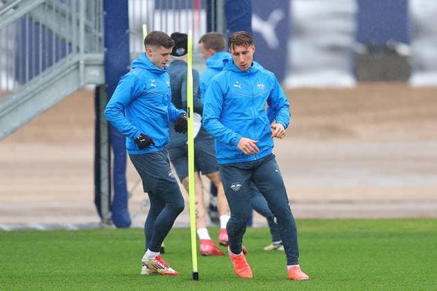 RB Leipzig - Training Champions League Leipzig, 28.01.2025, RBL Trainingszentrum, UEFA Champions League, RB LEIPZIG Abschlusstraining vorm morgigen Spiel bei Sturm Graz , Im Bild: Christoph Baumgartner und Willi Orban , Nur zur redaktionellen Nutzung. Editorial use only. ,