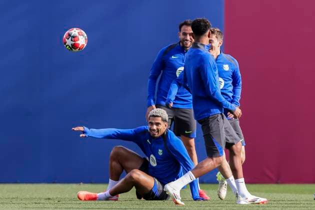 January 28, 2025, Sant Joan Despi, Barcelona, SPAIN: Ronald Araujo during the training day of FC Barcelona, Barca ahead UEFA Champions League, football match against Atalanta BC at Ciudad Esportiva Joan Gamper on January 28, 2025 in Sant Joan Despi, Barcelona, Spain. Sant Joan Despi SPAIN - ZUMAa181 20250128_zaa_a181_016 Copyright: xJavierxBorregox