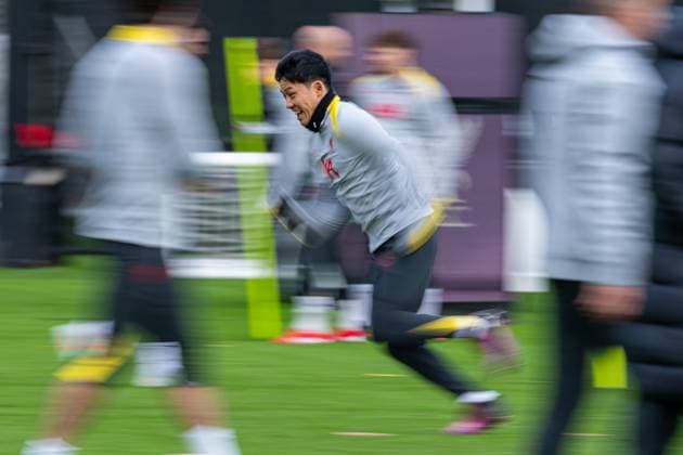 Football - UEFA Champions League - League Phase - PSV Eindhoven v Liverpool FC - MD-1 LIVERPOOL, ENGLAND - Tuesday, January 28, 2025: Liverpool s Wataru EndÅ during a training session at the AXA Training Centre ahead of the UEFA Champions League match between PSV Eindhoven and Liverpool FC. (Photo by Jon Super Propaganda) LIVERPOOL AXA Training Centre MERSEYSIDE ENGLAND  Copyright: xDavidxRawcliffex P2025-01-28-PSV_Liverpool_MD-1-9