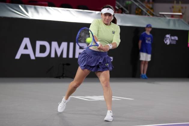 TENNIS - WTA, Tennis Damen Upper Austria Ladies Linz LINZ,AUSTRIA,28.JAN.25 - TENNIS - WTA Tour, Upper Austria Ladies Linz. Image shows Lulu Sun (NZL).  GEPAxpictures xWalterxLuger