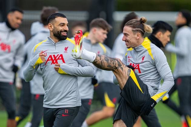 Sport Bilder des Tages Football - UEFA Champions League - League Phase - PSV Eindhoven v Liverpool FC - MD-1 LIVERPOOL, ENGLAND - Tuesday, January 28, 2025: Liverpool s Mohamed Salah (L) and Kostas Tsimikas during a training session at the AXA Training Centre ahead of the UEFA Champions League match between PSV Eindhoven and Liverpool FC. (Photo by Jon Super Propaganda) LIVERPOOL AXA Training Centre MERSEYSIDE ENGLAND  Copyright: xDavidxRawcliffex P2025-01-28-PSV_Liverpool_MD-1-26