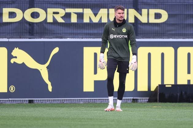 28.01.2025, Abschlusstraining zum UEFA Champions League Spiel zwischen Borussia Dortmund und Shakhtar Donetsk, Torwart Alexander Meyer (Borussia Dortmund), Dortmund Trainingsgelände Borussia Dortmund NRW Deutschland xRHR-FOTO DEx Copyright: DennisxEwert RHR-FOTOx RHR-FOTO DE
