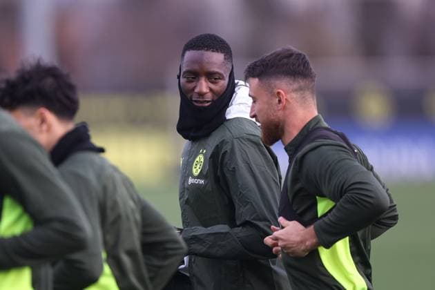 28.01.2025, Abschlusstraining zum UEFA Champions League Spiel zwischen Borussia Dortmund und Shakhtar Donetsk, v. l. Serhou Guirassy (Borussia Dortmund), Salih Özcan (Borussia Dortmund), Dortmund Trainingsgelände Borussia Dortmund NRW Deutschland xRHR-FOTO DEx Copyright: DennisxEwert RHR-FOTOx RHR-FOTO DE